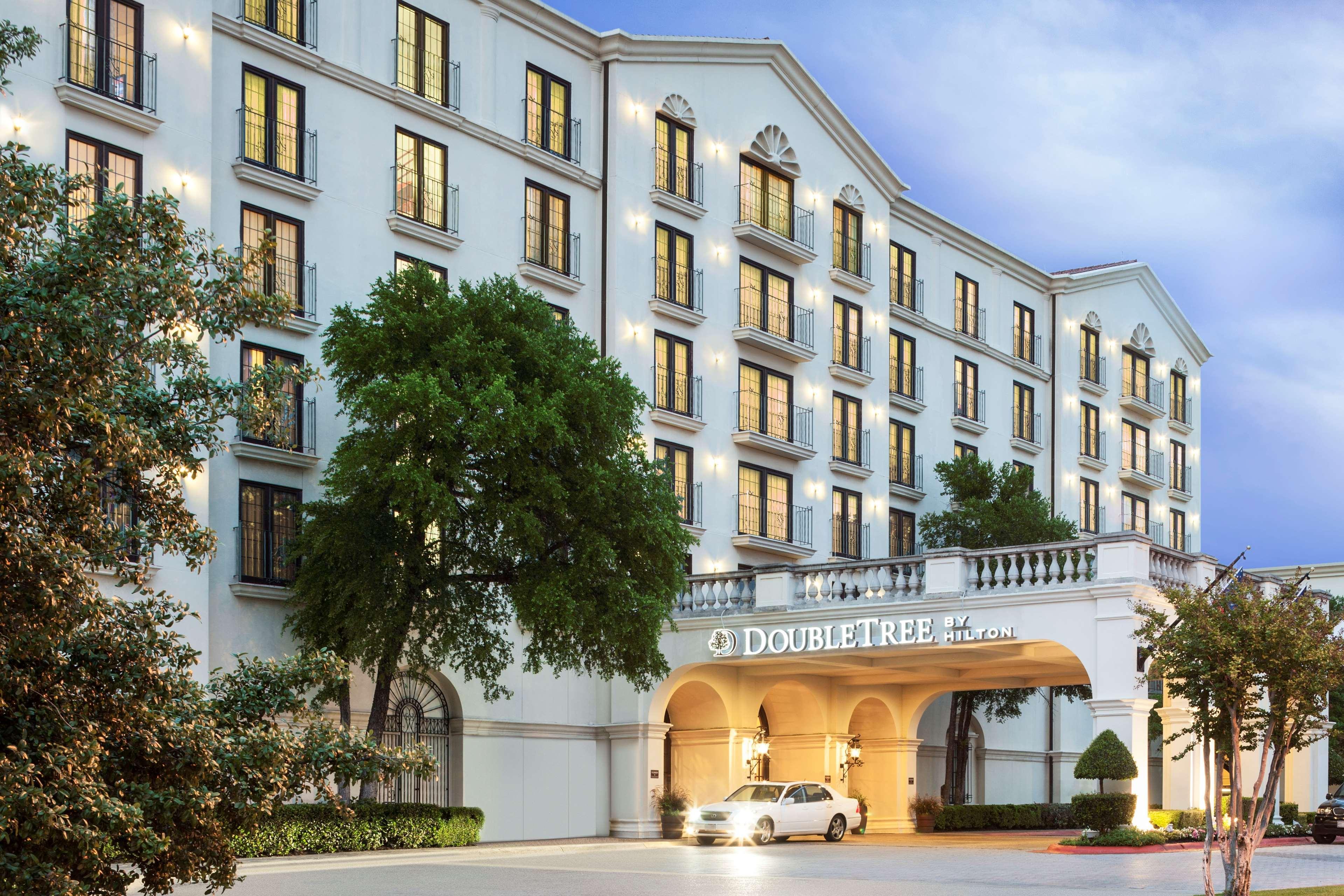 Hotel Doubletree By Hilton Austin Exterior foto