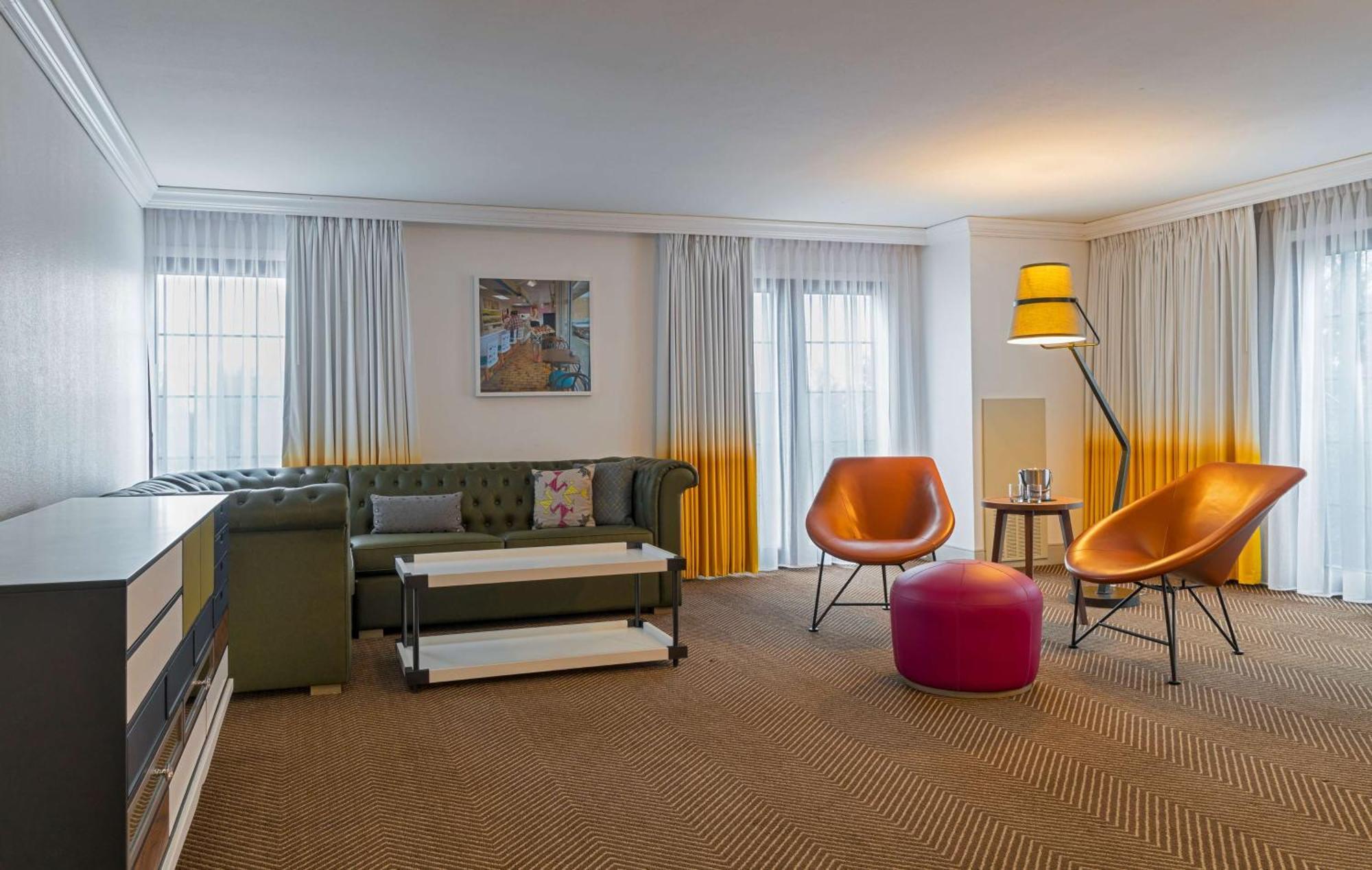 Hotel Doubletree By Hilton Austin Exterior foto