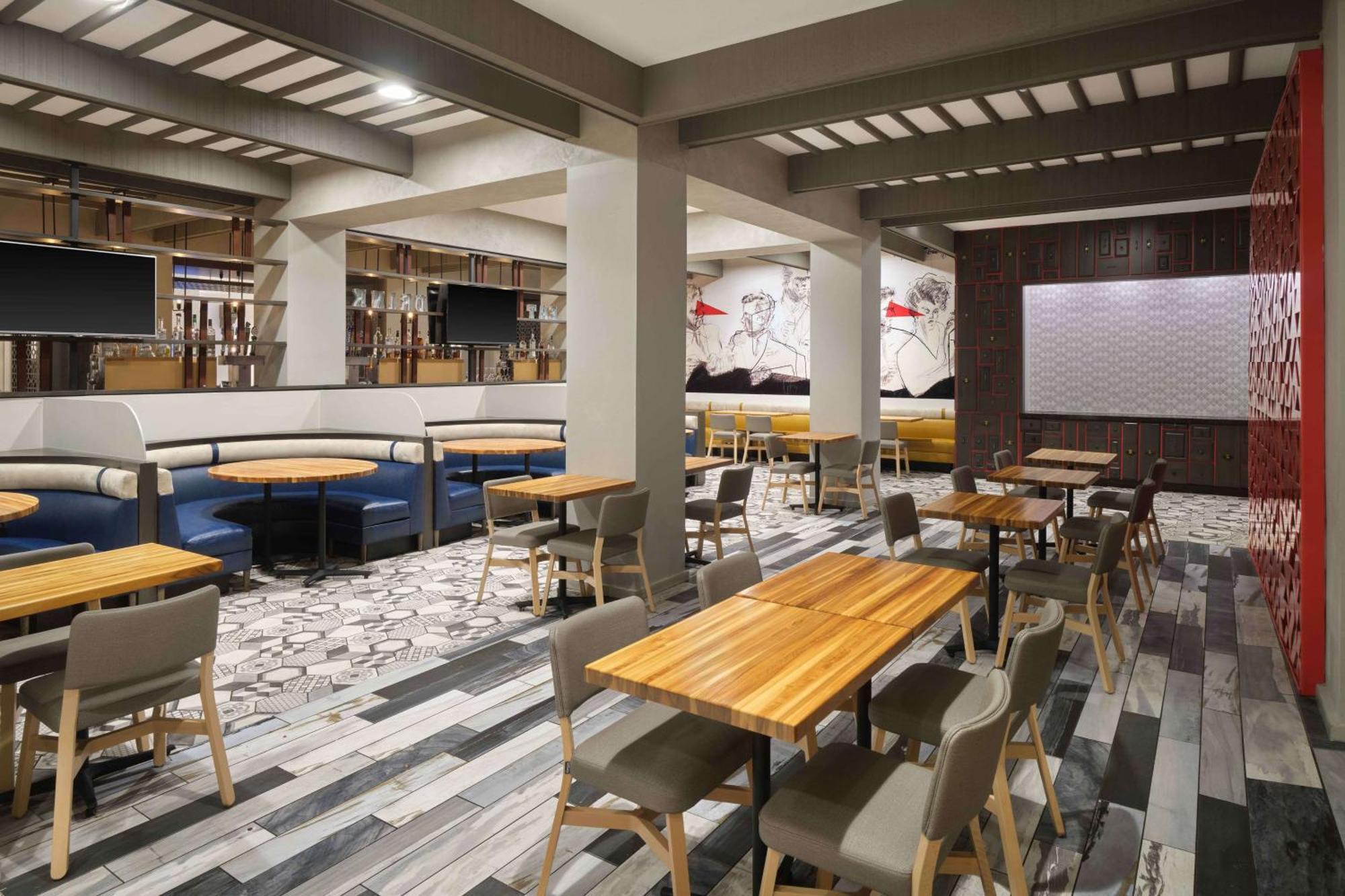 Hotel Doubletree By Hilton Austin Exterior foto